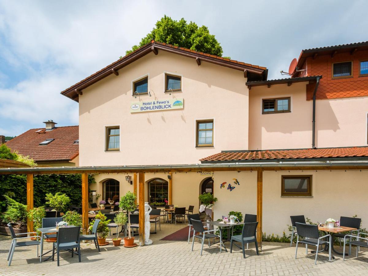 Hotel & Ferienwohnungen Bohlenblick Saalfeld Saale Exterior photo