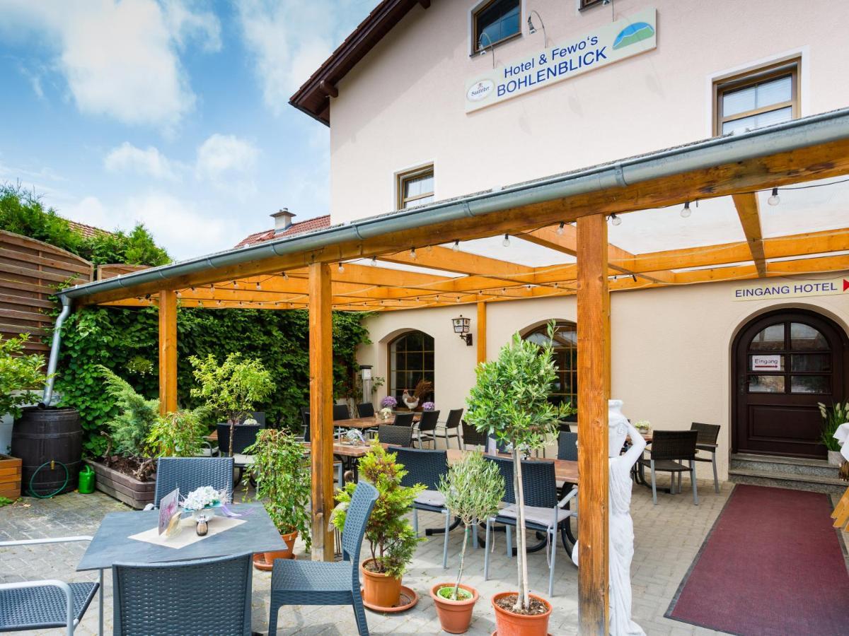 Hotel & Ferienwohnungen Bohlenblick Saalfeld Saale Exterior photo
